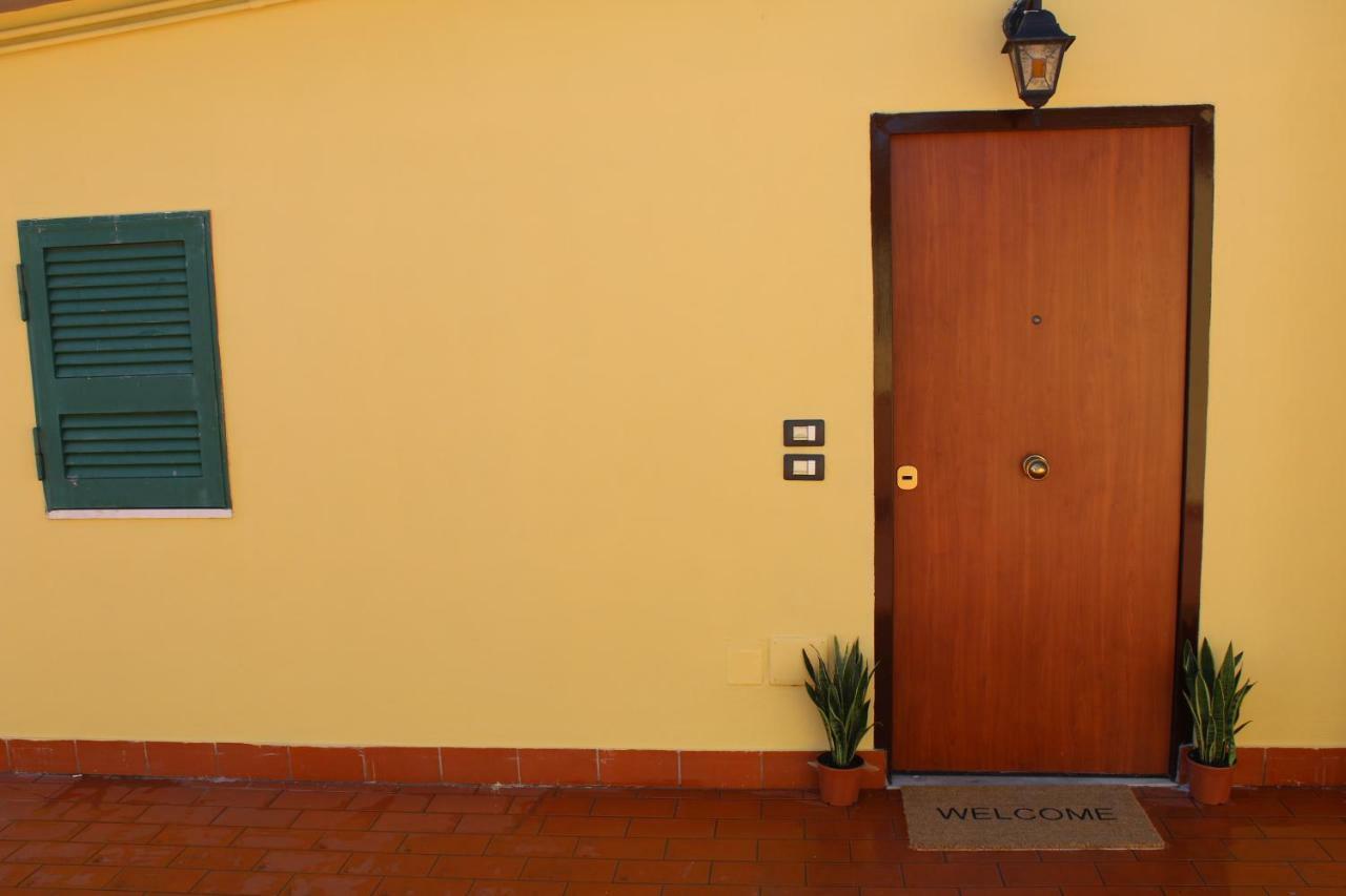 L'Occhio Sul Vesuvio Appartamento Con Terrazza Privata E Casa Vacanza Senza Terrazza Privata Νάπολη Εξωτερικό φωτογραφία