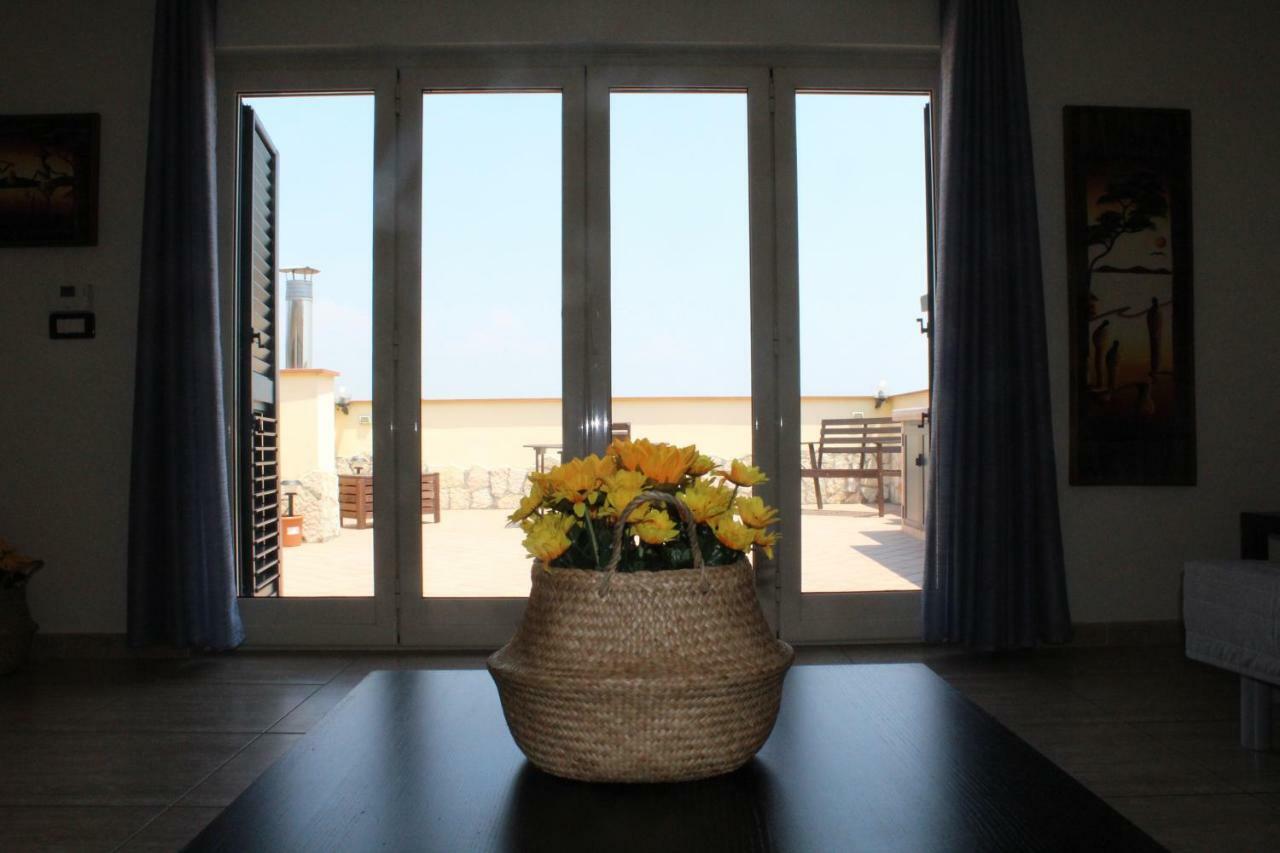 L'Occhio Sul Vesuvio Appartamento Con Terrazza Privata E Casa Vacanza Senza Terrazza Privata Νάπολη Εξωτερικό φωτογραφία
